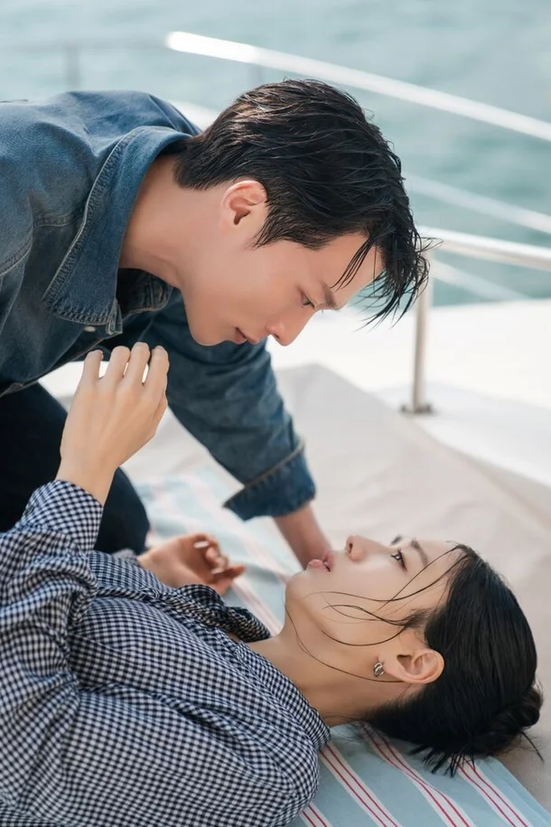  Jang Ki-yong trong “Nụ Hôn Bùng Nổ”