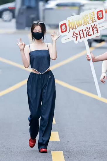 Ngu Thư Hân quảng bá phim Ngu Thư Hân quảng bá phim